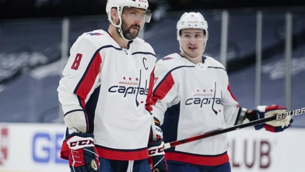 Овечкина ждет бойня с близким другом и с давней жертвой! Серия против «Каролины» будет очень жаркой Овечкина ждет бойня с близким другом и с давней жертвой! Серия против «Каролины» будет очень жаркой