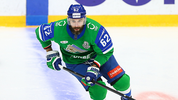 «Салават Юлаев» продлил контракт с Хохряковым на один год «Салават Юлаев» продлил контракт с Хохряковым на один год