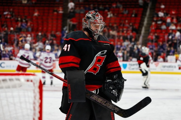 Спенсер Мартин стал вратарём ЦСКА, кто такой, карьера в НХЛ, статистика, зачем он нужен команде Спенсер Мартин стал вратарём ЦСКА, кто такой, карьера в НХЛ, статистика, зачем он нужен команде