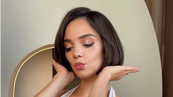 Евгения Медведева исполнит роль футболистки в фильме «Тренировка гнева» Евгения Медведева исполнит роль футболистки в фильме «Тренировка гнева»