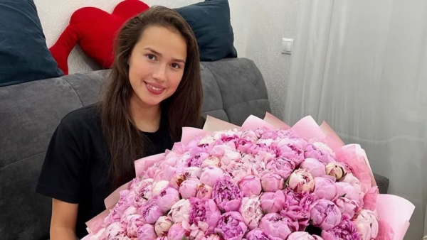 Основатель школы цветочного бизнеса об идее Загитовой открыть магазин: «Все думают, что это легко. Но это грязь, холодная вода, шипы, тяжелый физический труд» Основатель школы цветочного бизнеса об идее Загитовой открыть магазин: «Все думают, что это легко. Но это грязь, холодная вода, шипы, тяжелый физический труд»