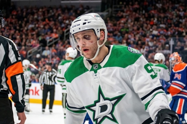 Скандал в финском хоккее — звёздные игроки НХЛ пытаются откосить от обязательной службы в армии Скандал в финском хоккее — звёздные игроки НХЛ пытаются откосить от обязательной службы в армии