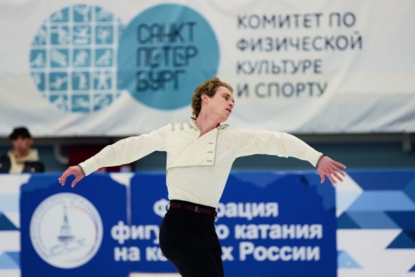 Российский фигурист Игорь Ефимчук вернулся на лёд спустя семь лет, подробности Российский фигурист Игорь Ефимчук вернулся на лёд спустя семь лет, подробности