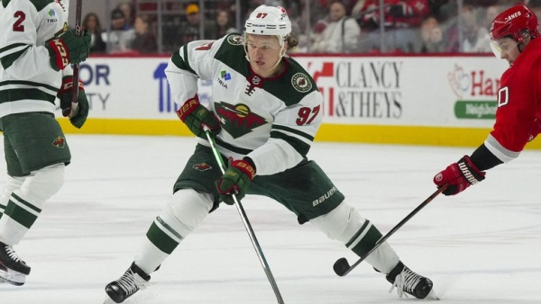 Хоккеист «Миннесоты» Капризов проходит лечение от глазной инфекции Хоккеист «Миннесоты» Капризов проходит лечение от глазной инфекции