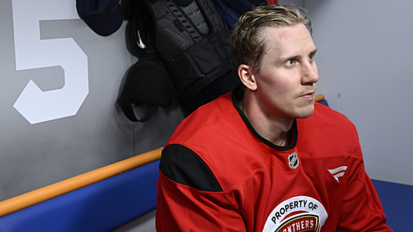 «Флорида» подписала контракт с Микколой на 8 лет и 40 млн долларов. Договор с 29-летним защитником вступит в силу летом 2026-го «Флорида» подписала контракт с Микколой на 8 лет и 40 млн долларов. Договор с 29-летним защитником вступит в силу летом 2026-го