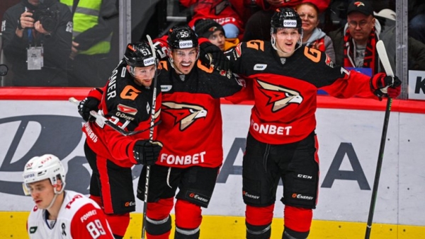 «Авангард» обыграл «Локомотив» в матче лидеров конференций КХЛ «Авангард» обыграл «Локомотив» в матче лидеров конференций КХЛ