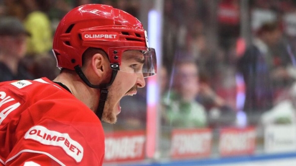 Дубль Ружички принес «Спартаку» победу над «Автомобилистом» в матче КХЛ Дубль Ружички принес «Спартаку» победу над «Автомобилистом» в матче КХЛ