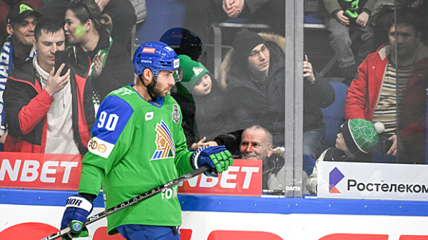 Вайсфельд раскритиковал руководство «Салавата Юлаева» за решение о переподписании контракта с Ливо, несмотря на долги клуба Вайсфельд раскритиковал руководство «Салавата Юлаева» за решение о переподписании контракта с Ливо, несмотря на долги клуба