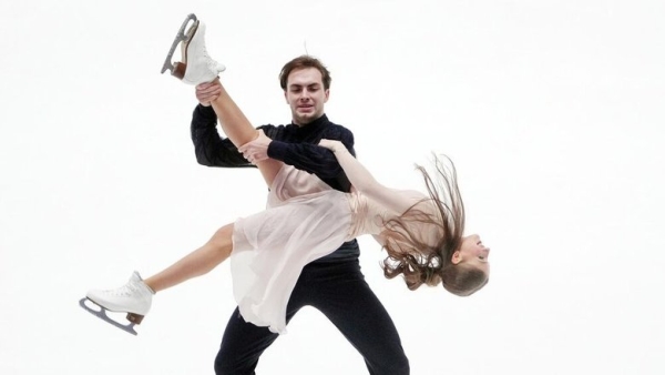 Кагановская и Некрасов выиграли этап Гран-при России в Магнитогорске Кагановская и Некрасов выиграли этап Гран-при России в Магнитогорске