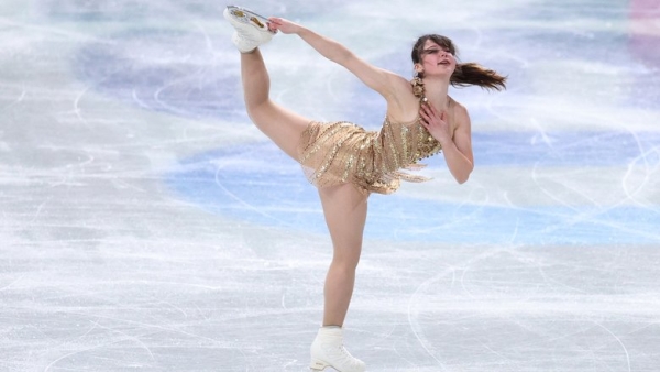 Американская фигуристка Лью выиграла финал серии Гран-при ISU Американская фигуристка Лью выиграла финал серии Гран-при ISU