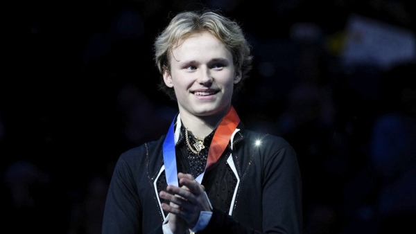 Малинин обновил мировой рекорд по баллам в произвольной программе Малинин обновил мировой рекорд по баллам в произвольной программе