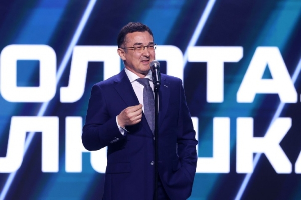 Пресс-конференция Салавата Юлаева, гендиректор Баширов — о Ливо, потолке зарплат, финансовых проблемах и легионерах Пресс-конференция Салавата Юлаева, гендиректор Баширов — о Ливо, потолке зарплат, финансовых проблемах и легионерах