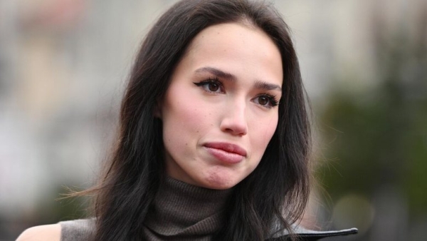 Загитова перевела 200 тысяч рублей на лечение больного ребенка Загитова перевела 200 тысяч рублей на лечение больного ребенка