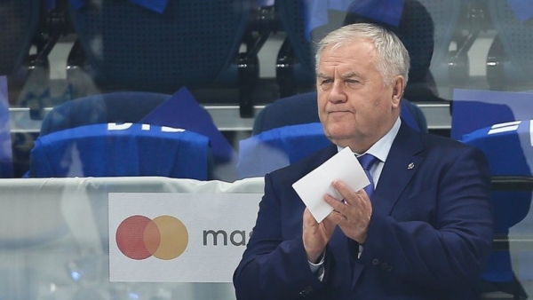 Майоров — о назначении Крикунова в «Сочи»: в 75 лет пора, наверное, успокоиться Майоров — о назначении Крикунова в «Сочи»: в 75 лет пора, наверное, успокоиться