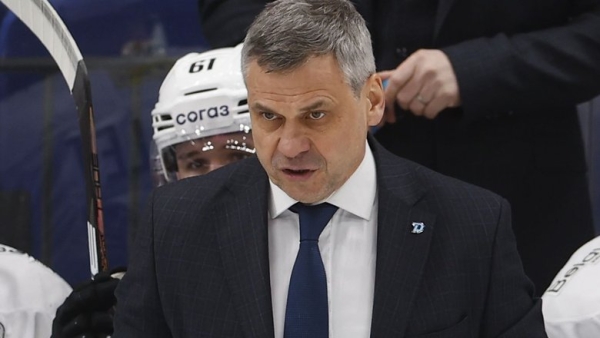 Квартальнов: не сравнивайте меня с Лариновым. Где он, где я Квартальнов: не сравнивайте меня с Лариновым. Где он, где я