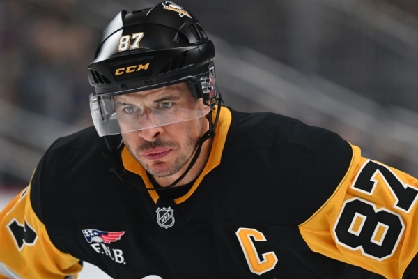 Регулярный чемпионат НХЛ — 2025/2026, Кросби вошёл в топ-15 среди снайперов в истории лиги и установил новый рекорд, видео Регулярный чемпионат НХЛ — 2025/2026, Кросби вошёл в топ-15 среди снайперов в истории лиги и установил новый рекорд, видео