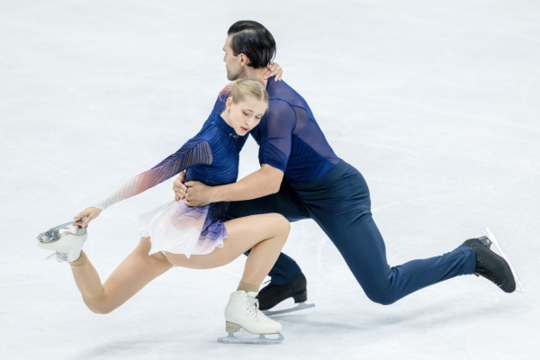 Гран-при ISU по фигурному катанию — онлайн-трансляция, 5 декабря 2025, программы, пары, женщины, соперницы Петросян, Лью, Сакамото Гран-при ISU по фигурному катанию — онлайн-трансляция, 5 декабря 2025, программы, пары, женщины, соперницы Петросян, Лью, Сакамото